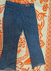 Women's Flared Jeans