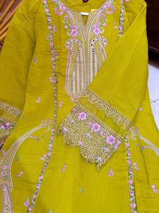 Embroidered Kurta Set