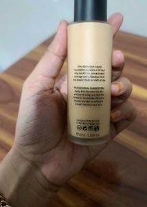 DAILY LIFE FOREVER52 PRO ARTIST Liquid Foundation