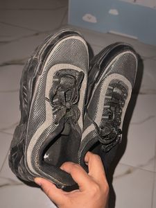 Stylish Women's Sneakers
