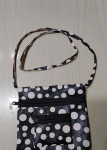 Black -White Sling Bag For Girls 🤍🖤