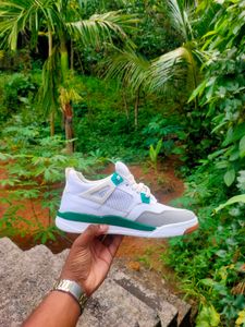 Jordan Sneakers