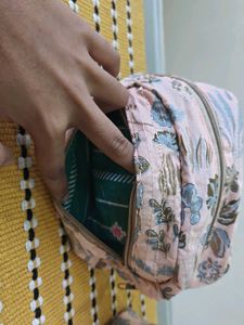 Set of 2 Floral Print Pouches