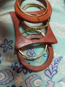 Wooden hand stack