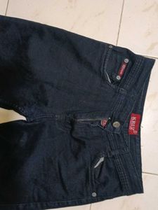 Classic Dark Wash men's Denim Jeans