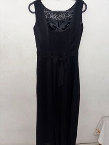 Elegant Black Lace Dress with Embellished Waist