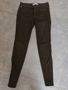 Zara Basic Stylish Women's Olive Green Moto Pants