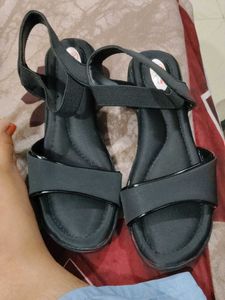 unused Stylish Black Wedge Sandals
