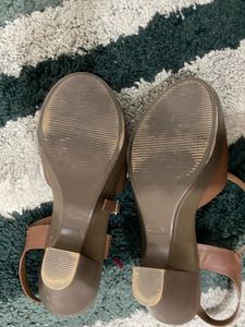 Casual Heel