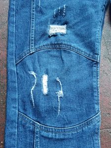Men's Distressed Blue Denim Jeans