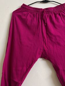 Solid Magenta Leggings With Bandhni Dupatta
