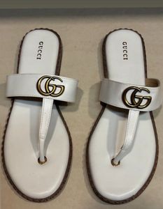 Gucci White Leather Sandals
