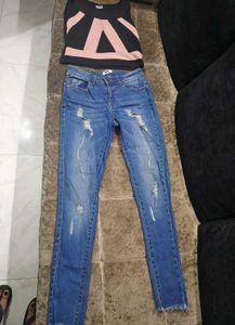 Stylish Ripped Jeans & Crop Top Set