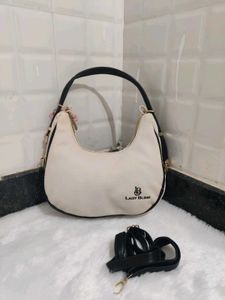 Lady Blink Shoulder Bag