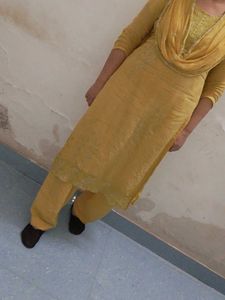 Elegant Yellow Kurta Set