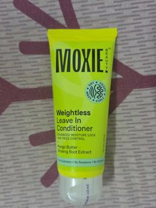Moxie Beauty Weightless Leave In Conditioner