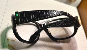 Marc Jacob’s Stylish Black Eyeglasses