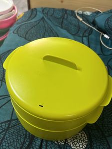 Tupperware Steamer And Free Water Bottle 1 Ltr