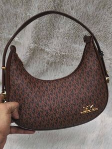 Michael Kors Moon Shoulder Bag Coffee brown 🤎