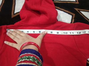 Sweat Shirt