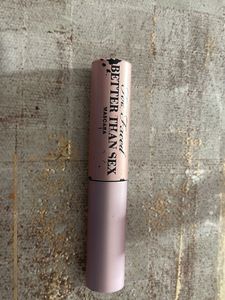 mascara