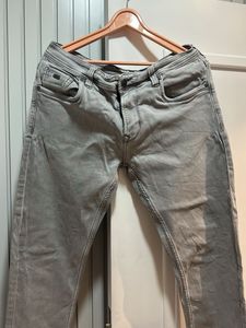 Grey Wash Jeans, Waist- 36 Strechable