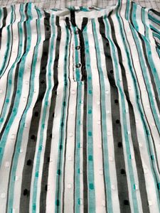 Chic Striped Tunic Top