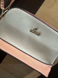 Lavie Shoulder sling Bag