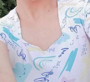 Cute Graphic Print Top