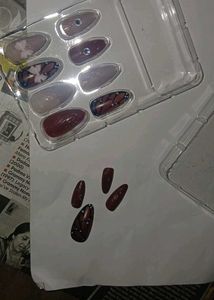 Press-On Butterfly Nails