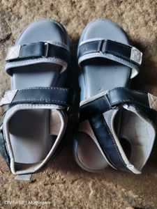 Chunky Platform Strap Sandals