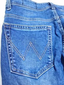 wrangler Blue Denim Jeans for men