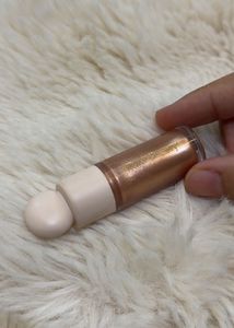 Rare Beauty Liquid Luminizer Rose Gold