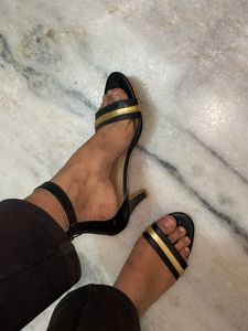 Heels 👠