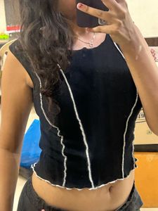 black fitted top size S