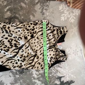 Chic Leopard Print Bodycon Dress