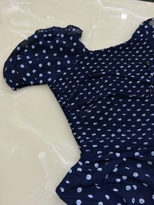 Puff Sleeves Top