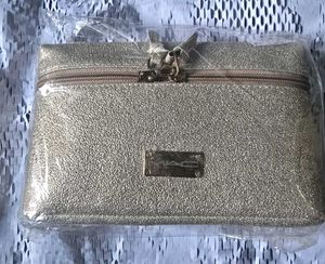 M.A.C. Festive vanity Bag come handbag