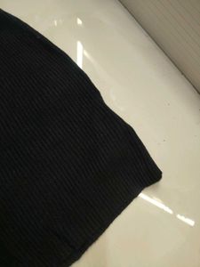 Ribbed Black Crop Tank Top