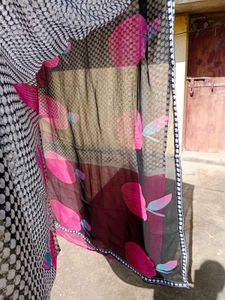 Black &amp; White Printed Saree with Pink Detail