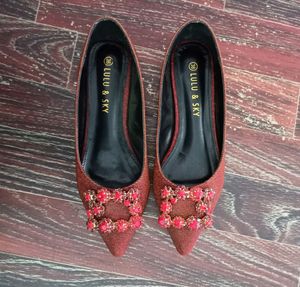 Sparkly Red Pointed Toe Flats with Embellishments
