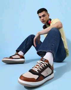 YOHO sneakers for mens 👟 like new with box 🎁