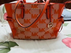 Michael Kors MK Tote Bag