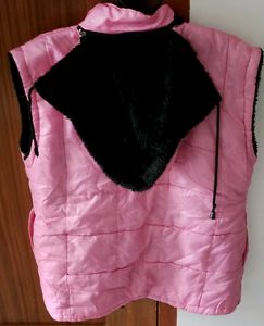 ✨Pink Sleeveless Jacket