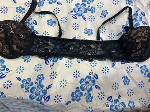 never worn ... Black Lace Push-Up Bra