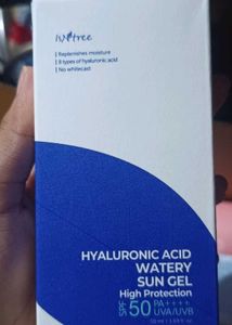 Isntree Hyaluronic Acid Watery Sun Gel SPF 50