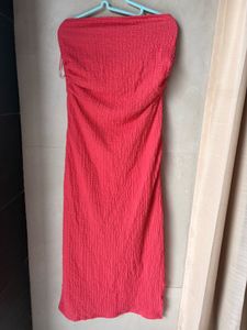 Chic Strapless Ribbed Midi Dress