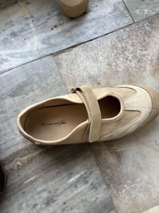 black belly for women