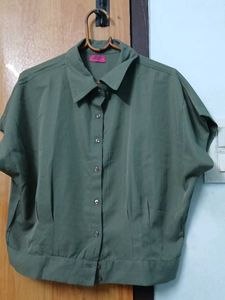 Olive Green Collared Short Sleeve Top