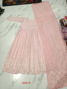 Elegant Embroidered Pink Kurta Set XL